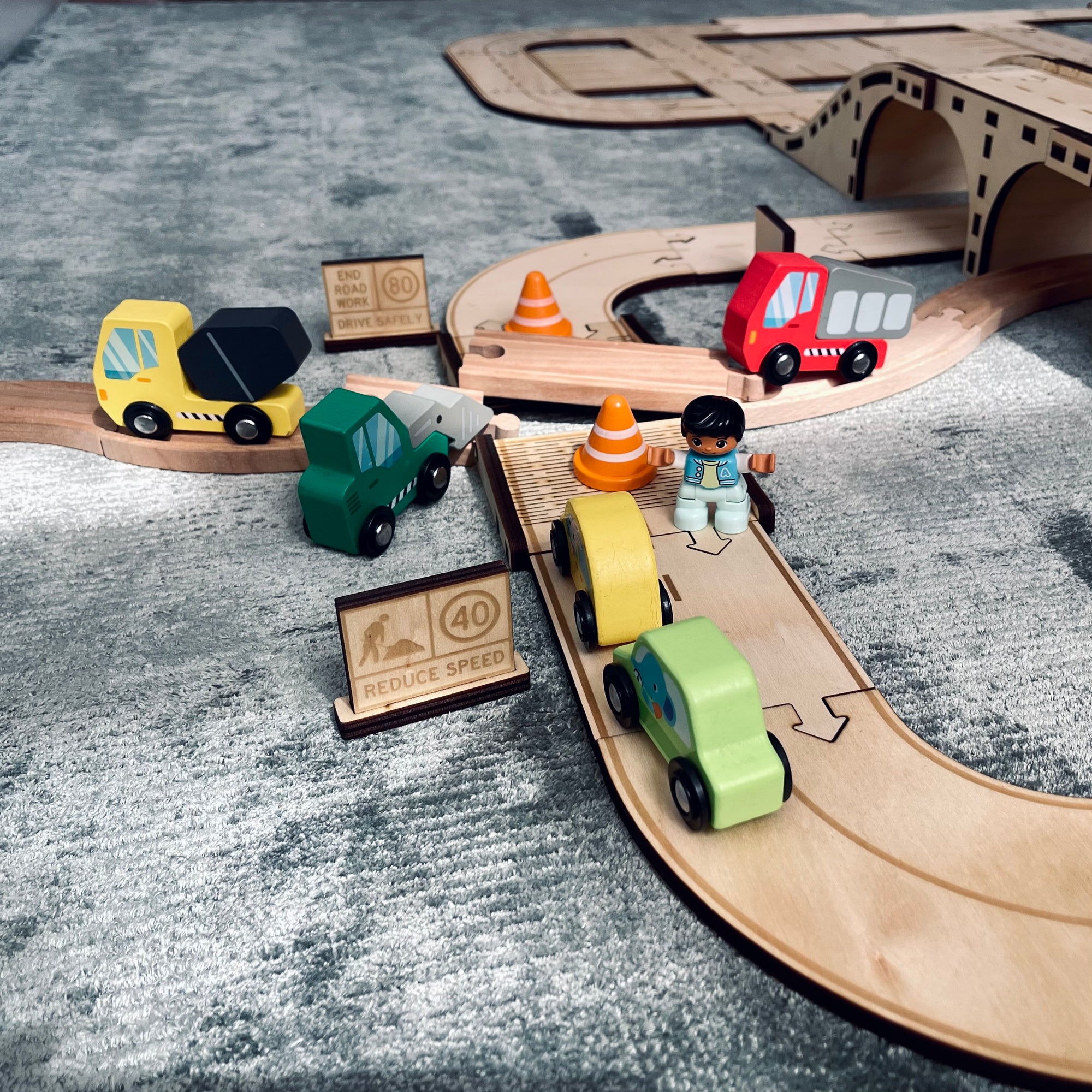 Roadworks construction toy road signs set Aussie